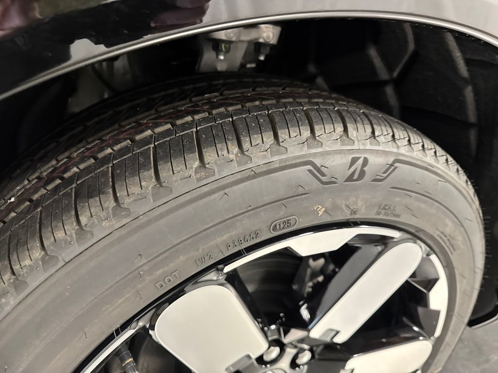 new 2026 Honda Prologue car, priced at $59,850