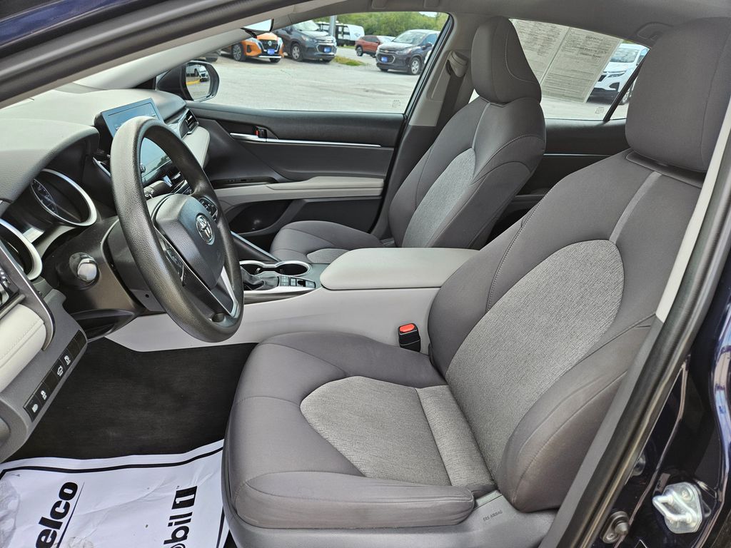 Used 2021 Toyota Camry Hybrid Sedan