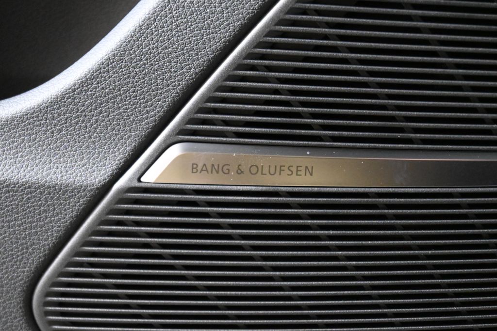 Thumbnail: 2026 Audi Q7 - 25