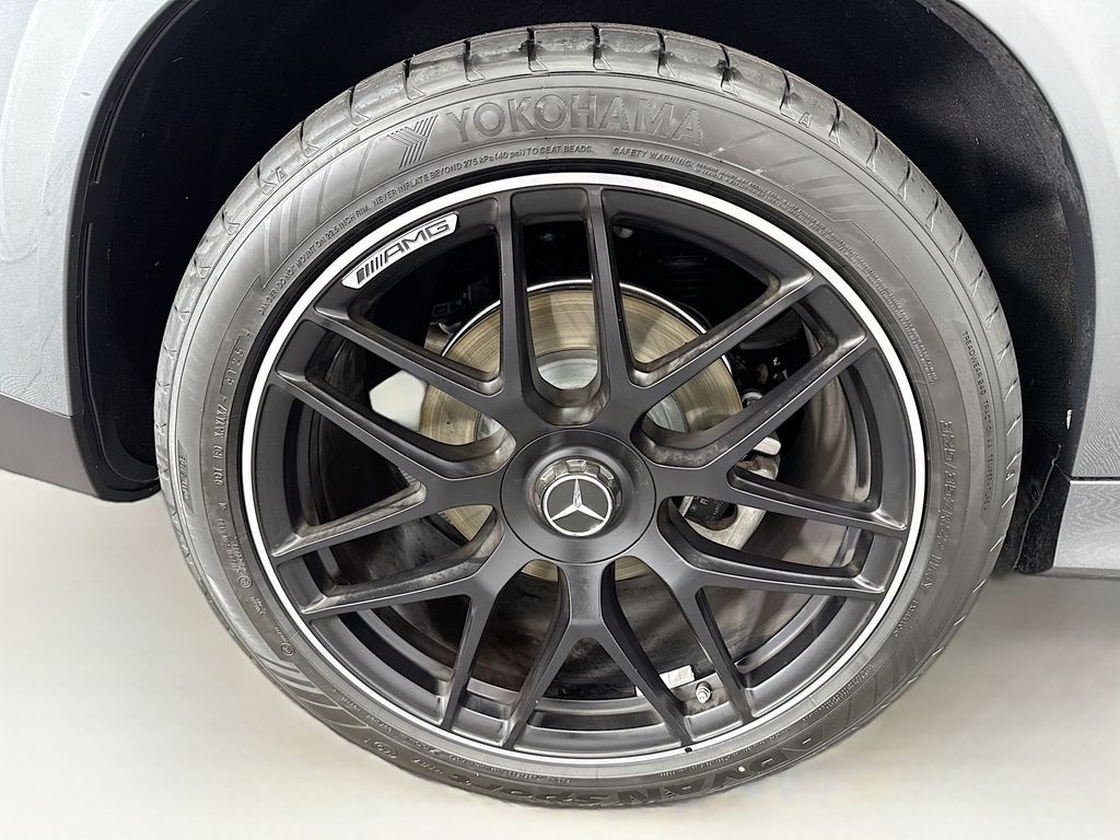 Thumbnail: 2025 Mercedes-Benz GLE - 32