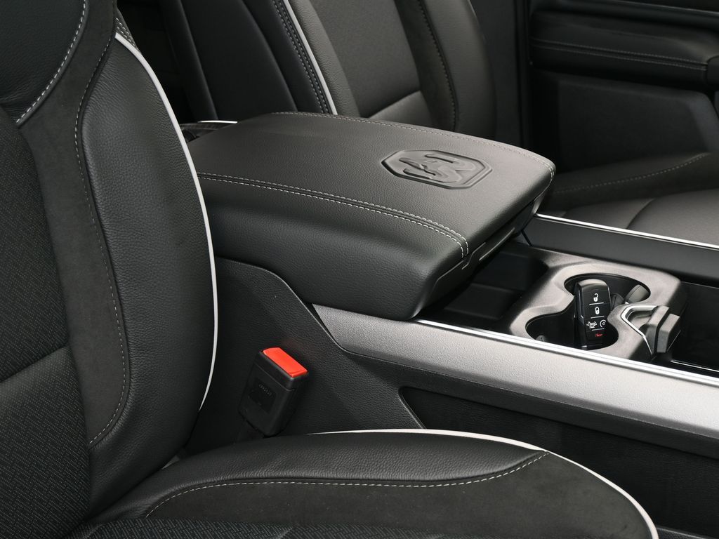 New 2026 Hydro Blue Pearlcoat Ram Laramie image 40