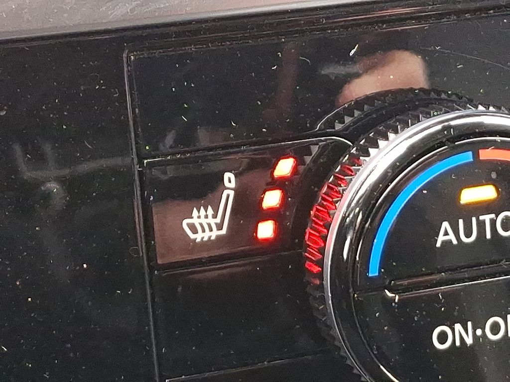 Thumbnail: 2024 Nissan Pathfinder - 25