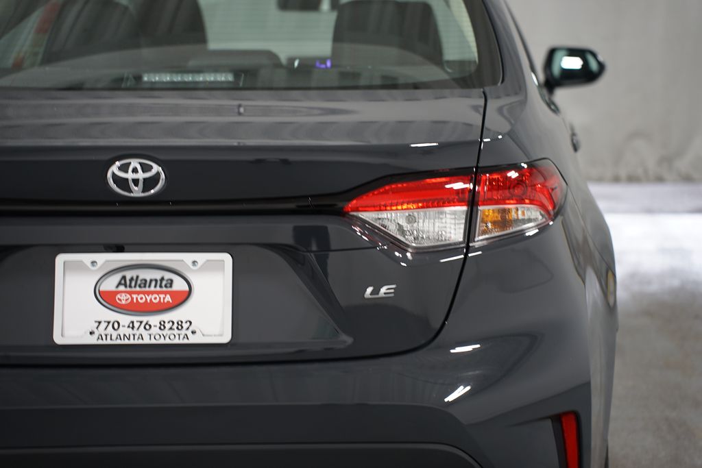 2025 Toyota Corolla LE 10