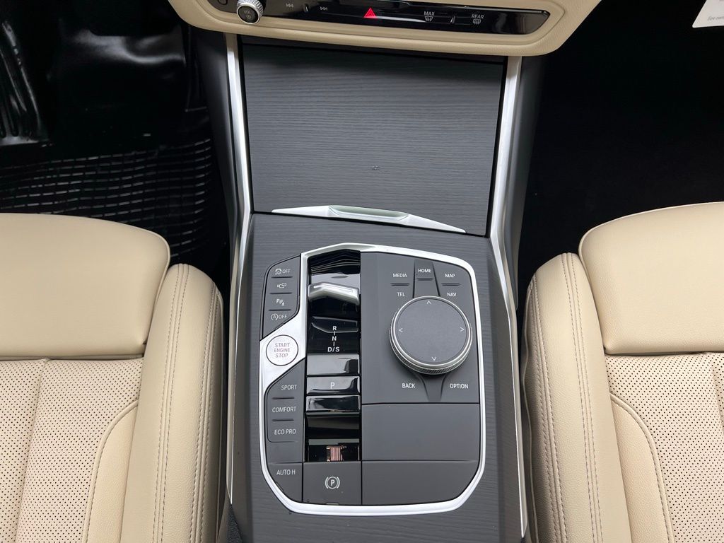 Thumbnail: 2026 BMW 3 Series - 11