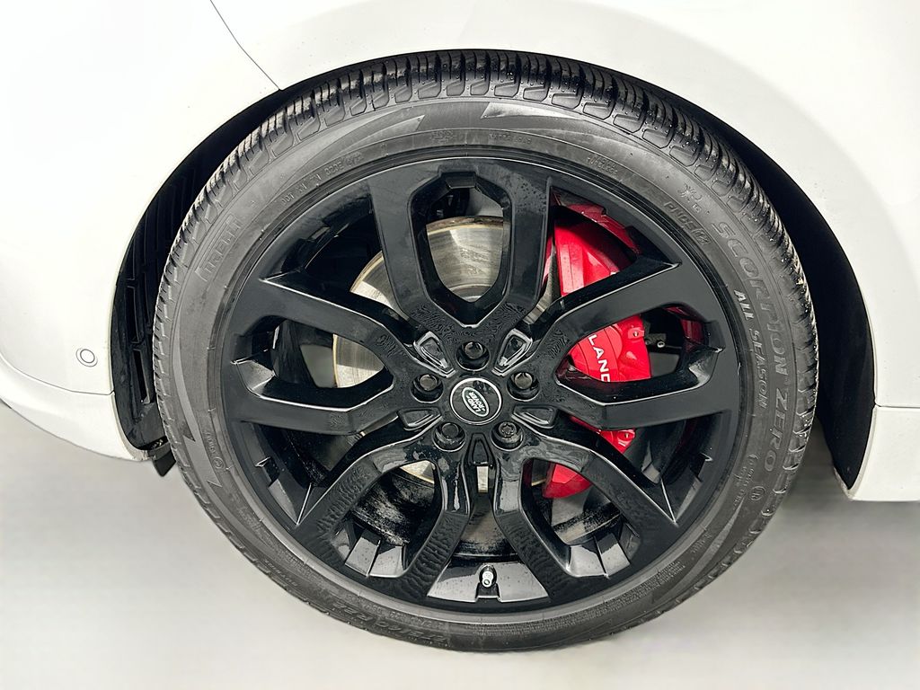 Thumbnail: 2020 Land Rover Range Rover Sport - 32