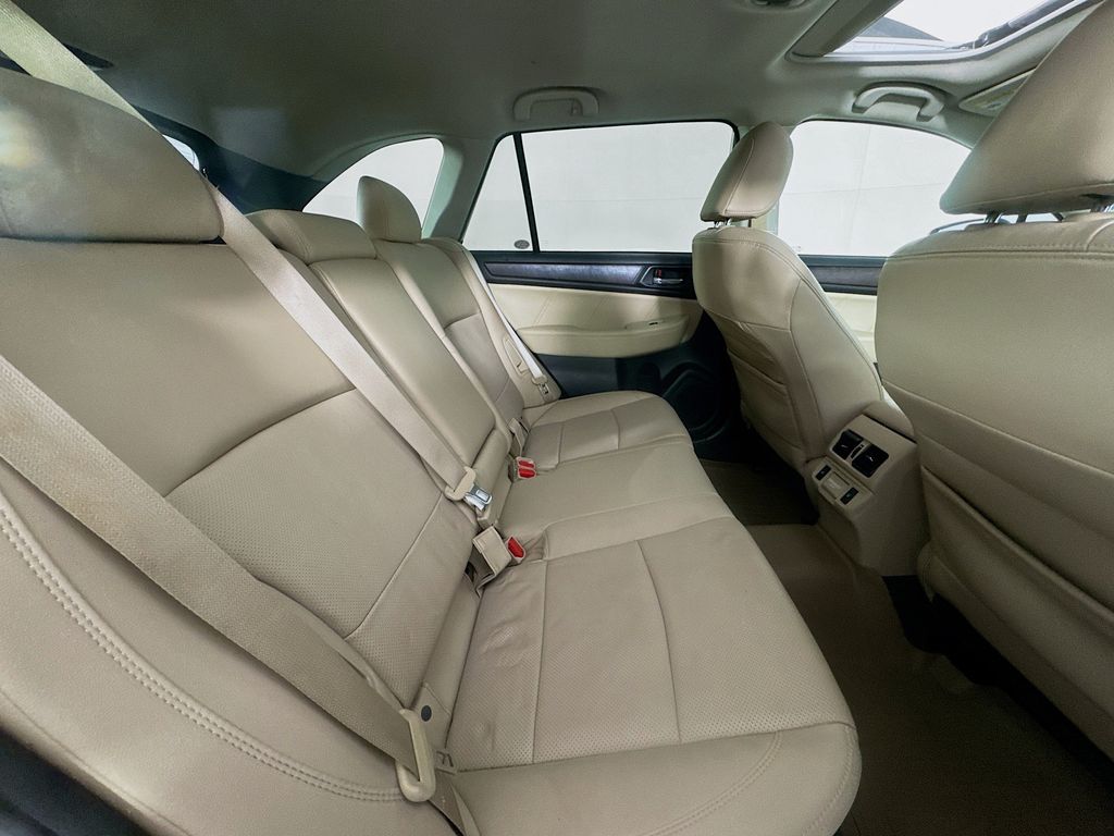 Used Car 2018 Subaru Outback  2.5i For Sale In Austin, Texas