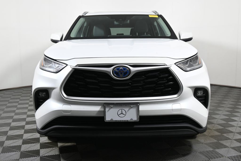 Thumbnail: 2023 Toyota Highlander - 9