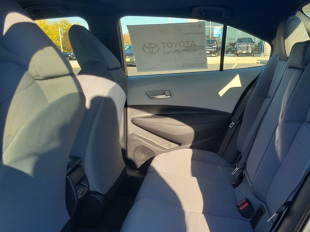 Thumbnail: 2025 Toyota Corolla - 7