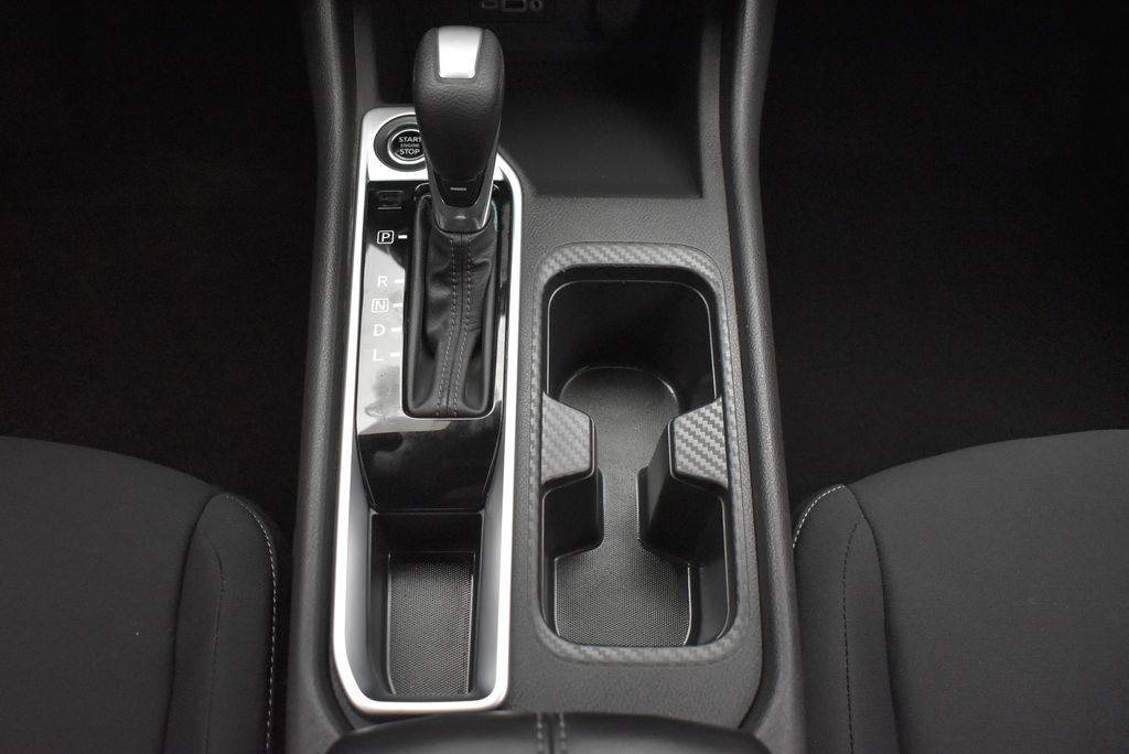 2023 Nissan Sentra SV 28