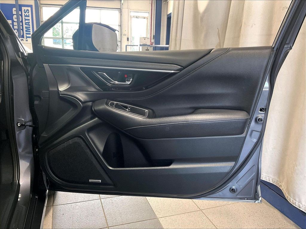 2024 Subaru Legacy — photo 12