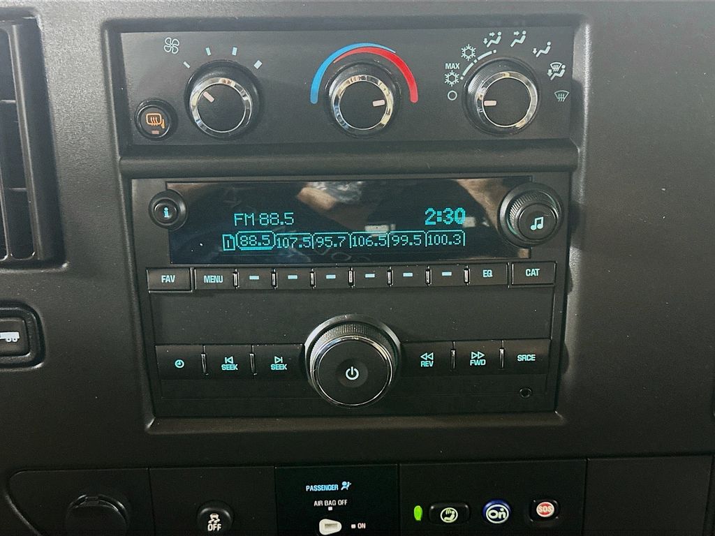 Used 2022 White Chevrolet Work Van image 17