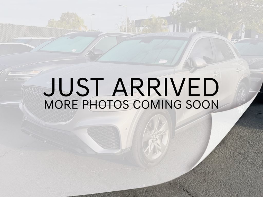 2023 GENESIS GV70