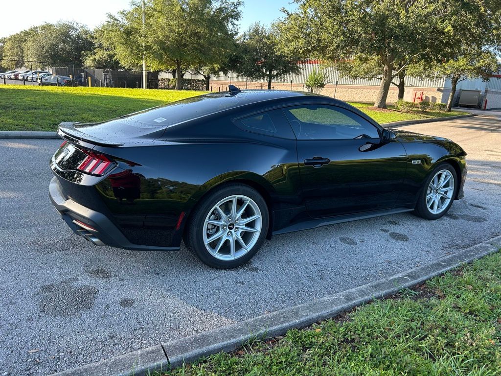 Thumbnail: 2024 Ford Mustang - 5