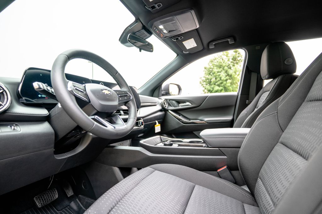 New 2027 Chevrolet Equinox SUV