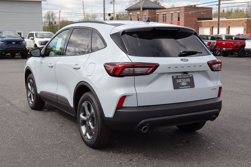 new 2026 Ford Escape car, priced at $30,427