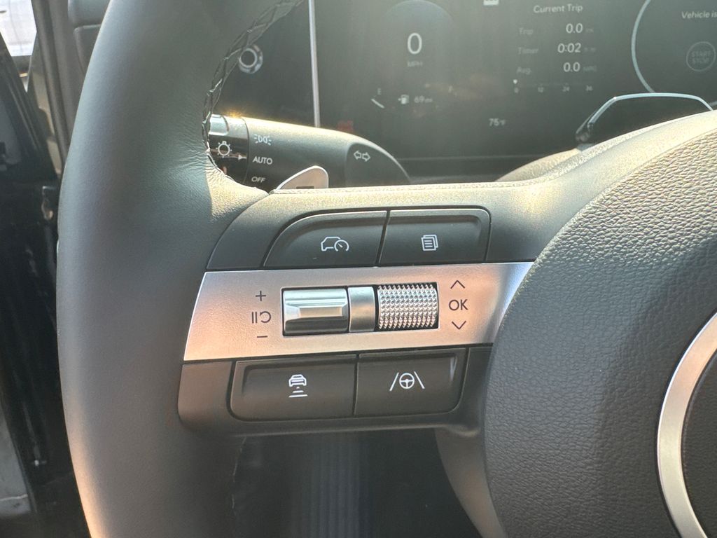 2025 Hyundai Santa Cruz Limited photo 12