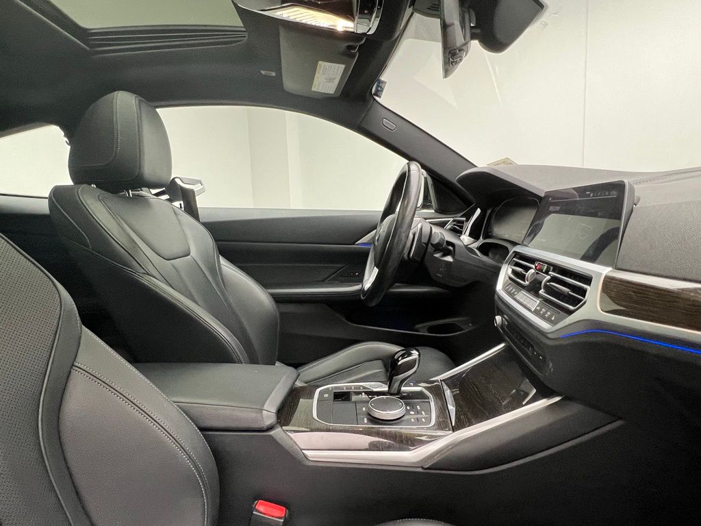 Thumbnail: 2022 BMW 4 Series - 6