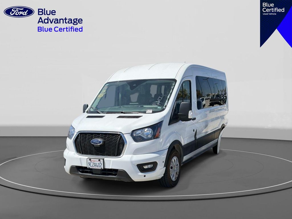 2024 Ford Transit Passenger Blanco (Oxford White) Van Tracción trasera 