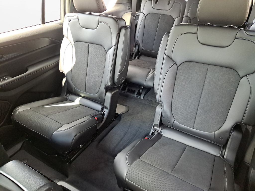 New Car 2025 Jeep Grand Cherokee L  Altitude X For Sale Under $50,000 In Austin, Texas