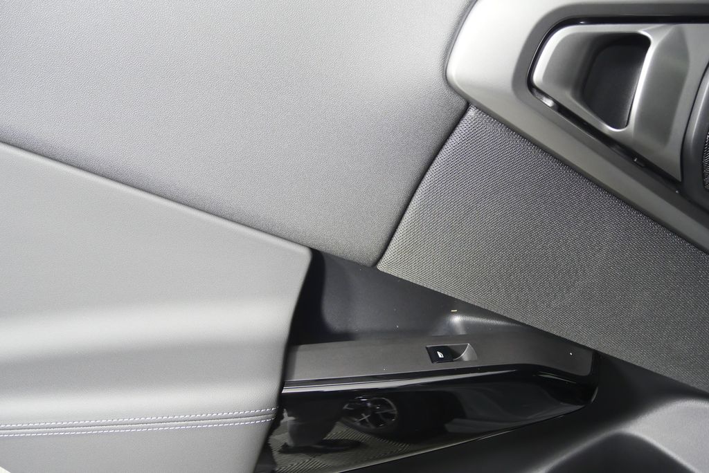 Thumbnail: 2026 BMW X3 - 13