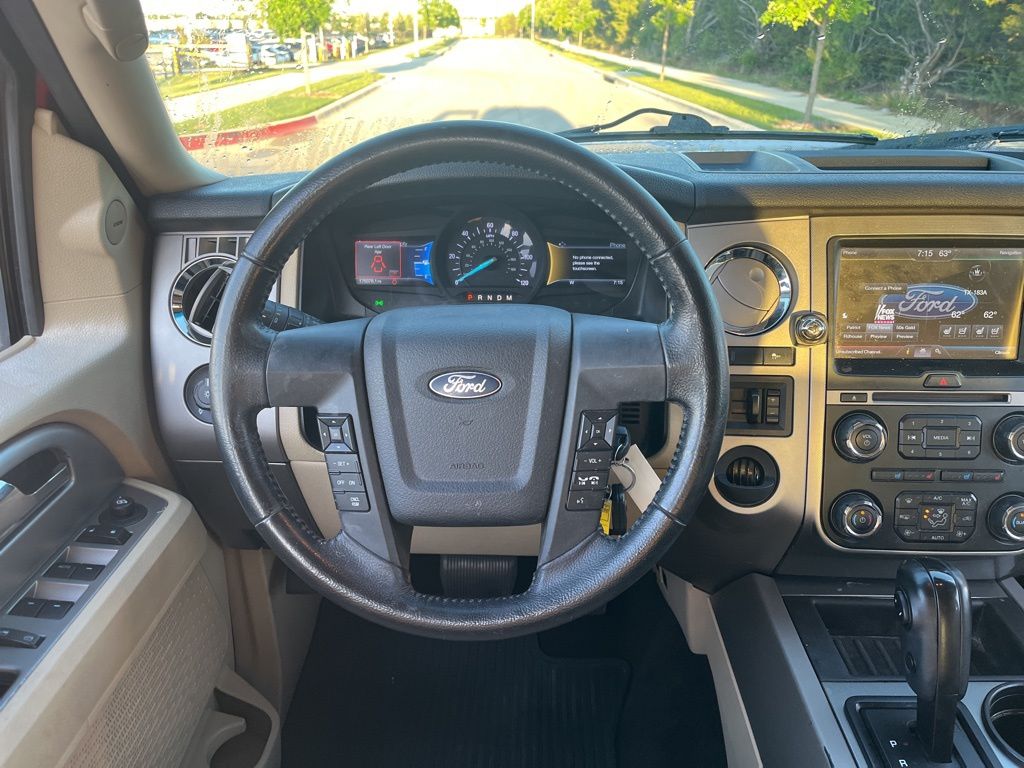 2015 Ford Expedition XLT 16