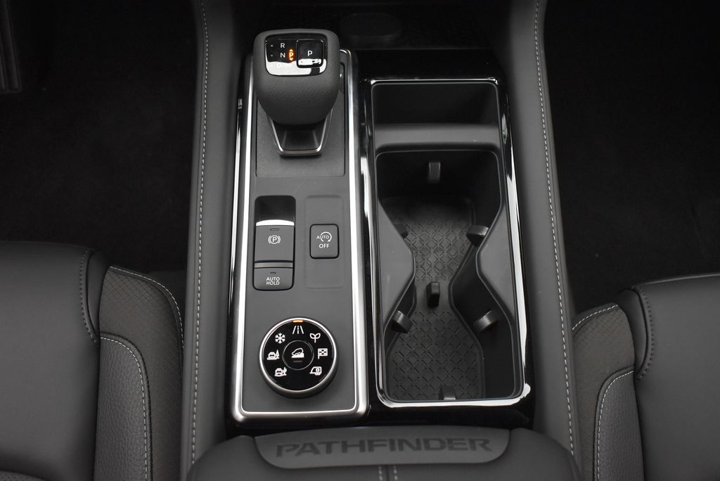 Thumbnail: 2026 Nissan Pathfinder - 28