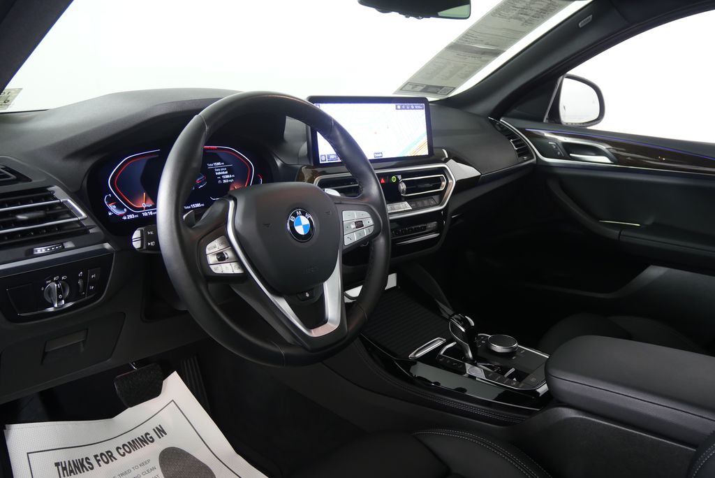 Thumbnail: 2024 BMW X4 - 12