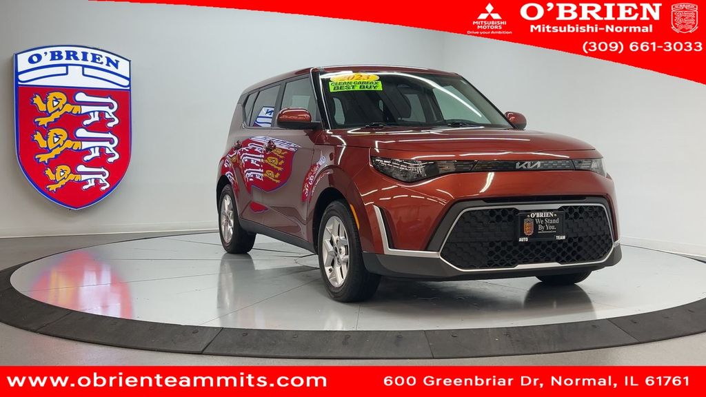 2023 Kia Soul LX FWD