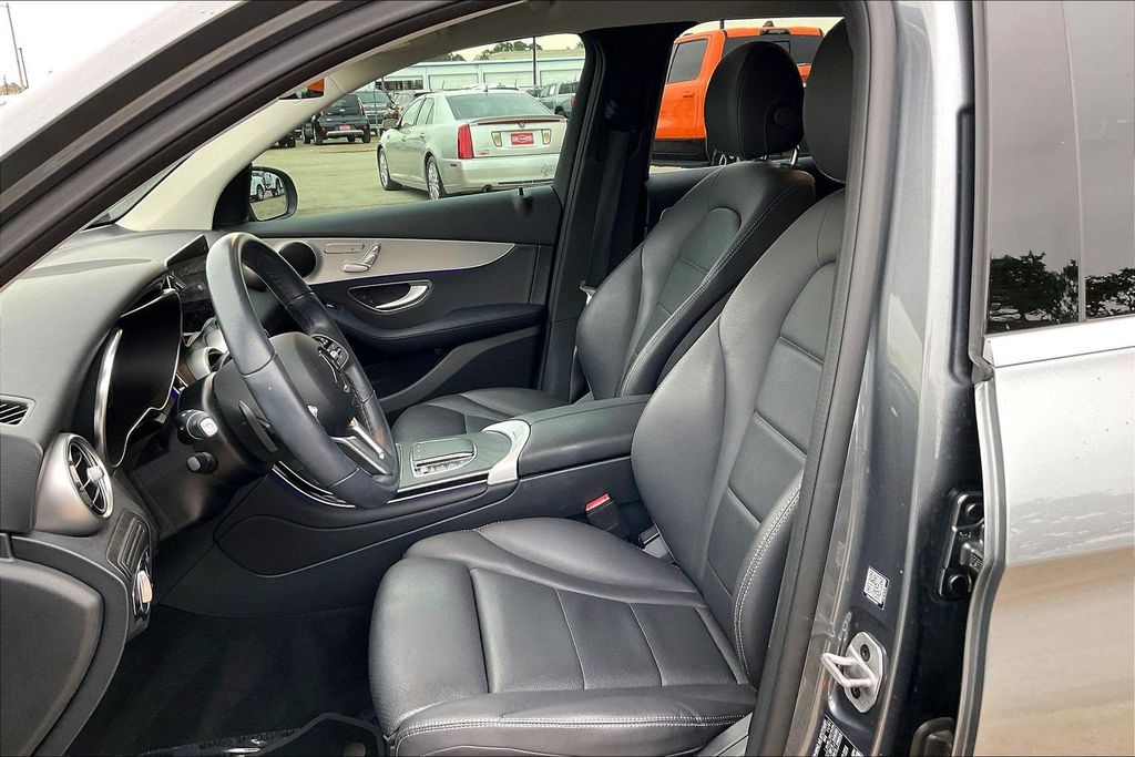 Used 2022 Mercedes-Benz GLC GLC 300 4D Sport Utility