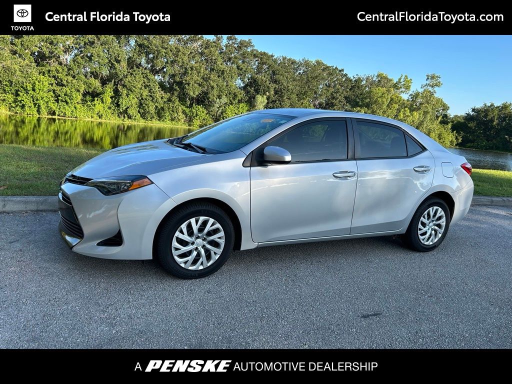 2018 Toyota Corolla LE Hero Image