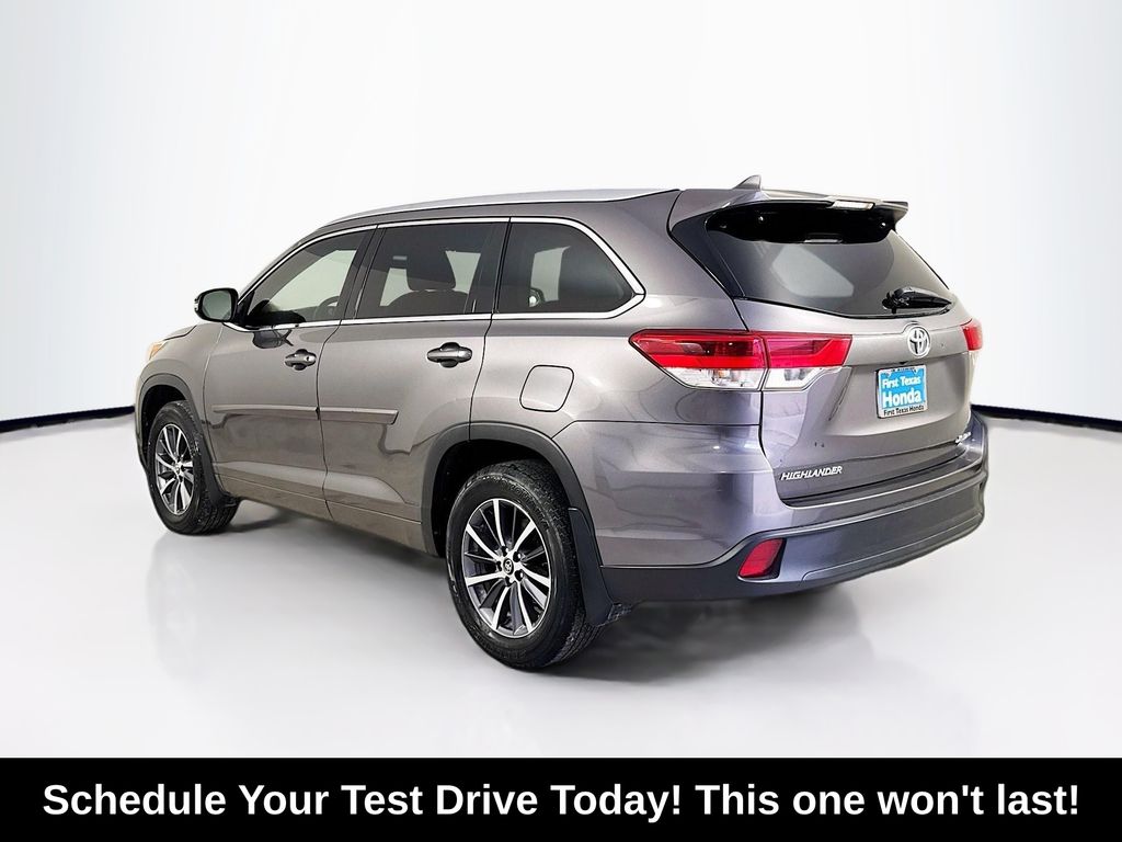 Used Car 2018 Toyota Highlander  For Sale Under $20,000 In Austin, Texas