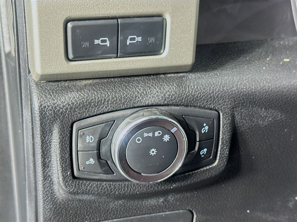 Used Car 2017 Ford F-150  Lariat For Sale Under $25,000 In Austin, Texas