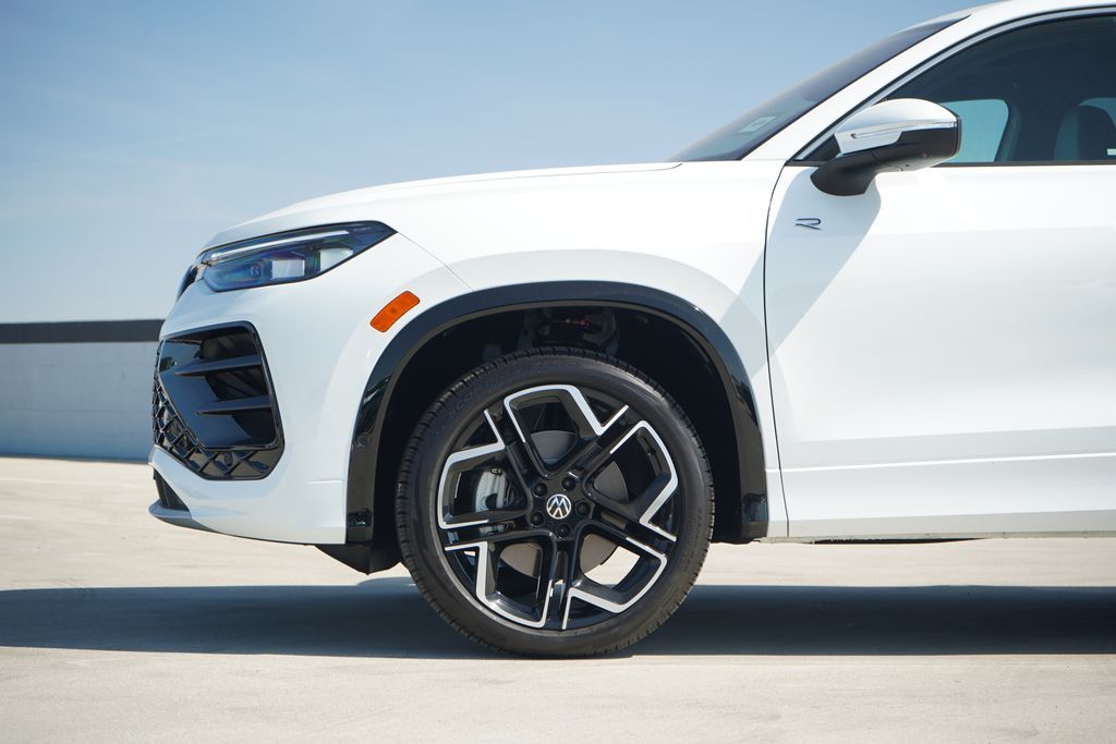 Thumbnail: 2026 Volkswagen Tiguan - 2