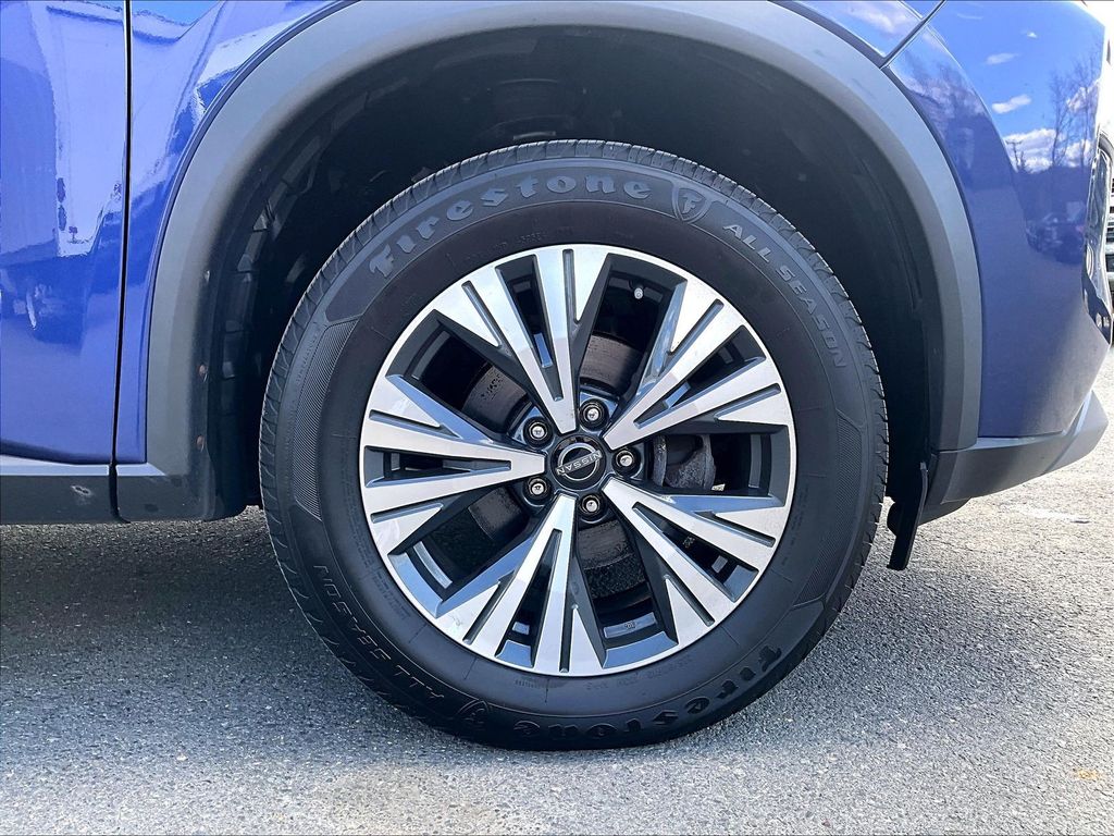 2023 Nissan Rogue — photo 9