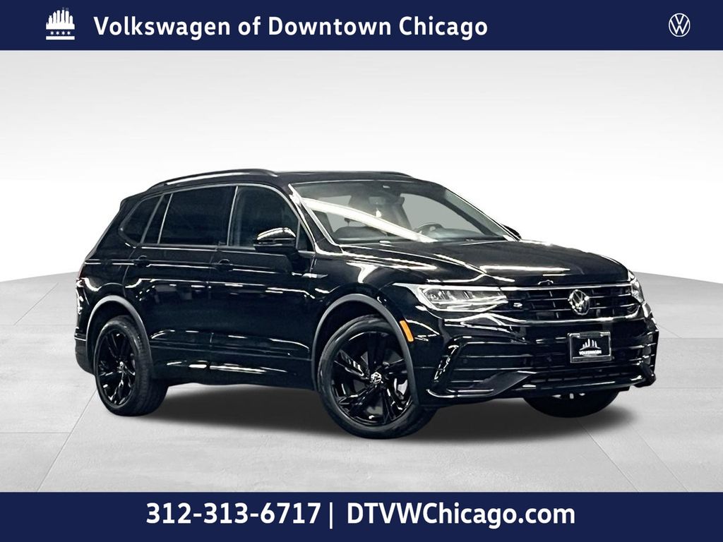 2024 Volkswagen Tiguan 2.0T SE R-Line Black