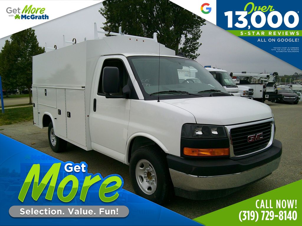 2025 GMC Savana Chassis 3500 139 Cutaway RWD