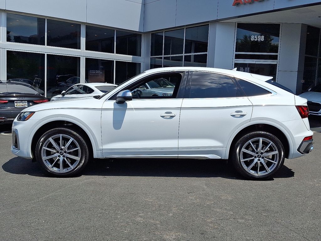 Thumbnail: 2024 Audi SQ5 - 7