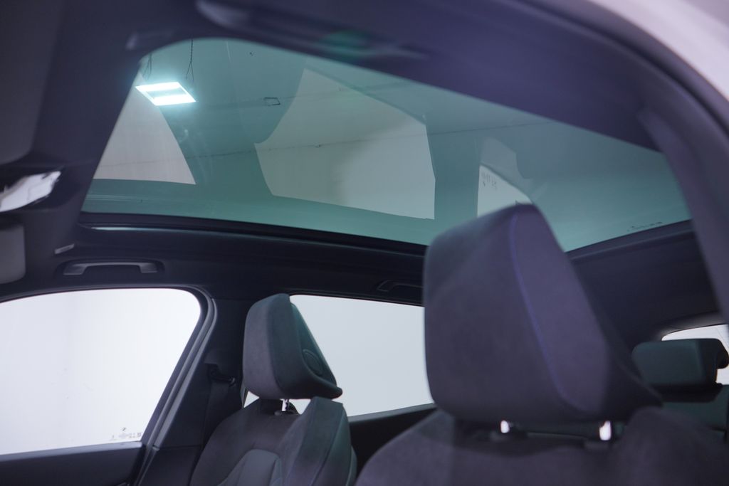 Thumbnail: 2026 BMW X3 - 8