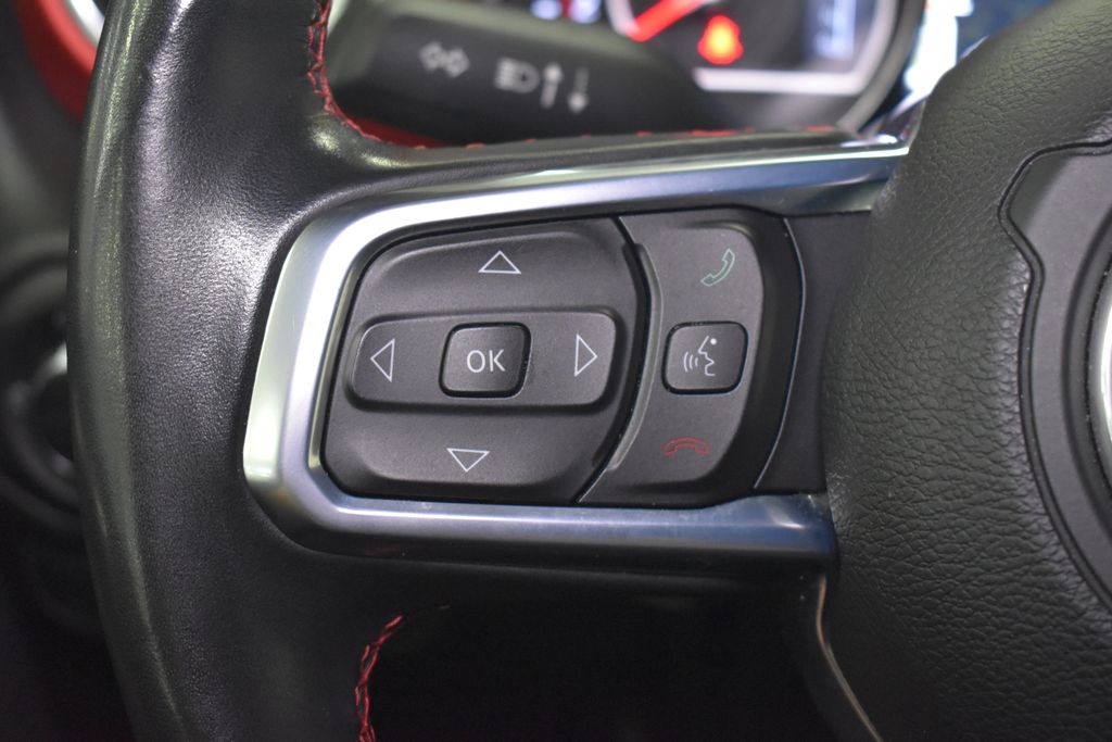 Thumbnail: 2020 Jeep Gladiator - 19