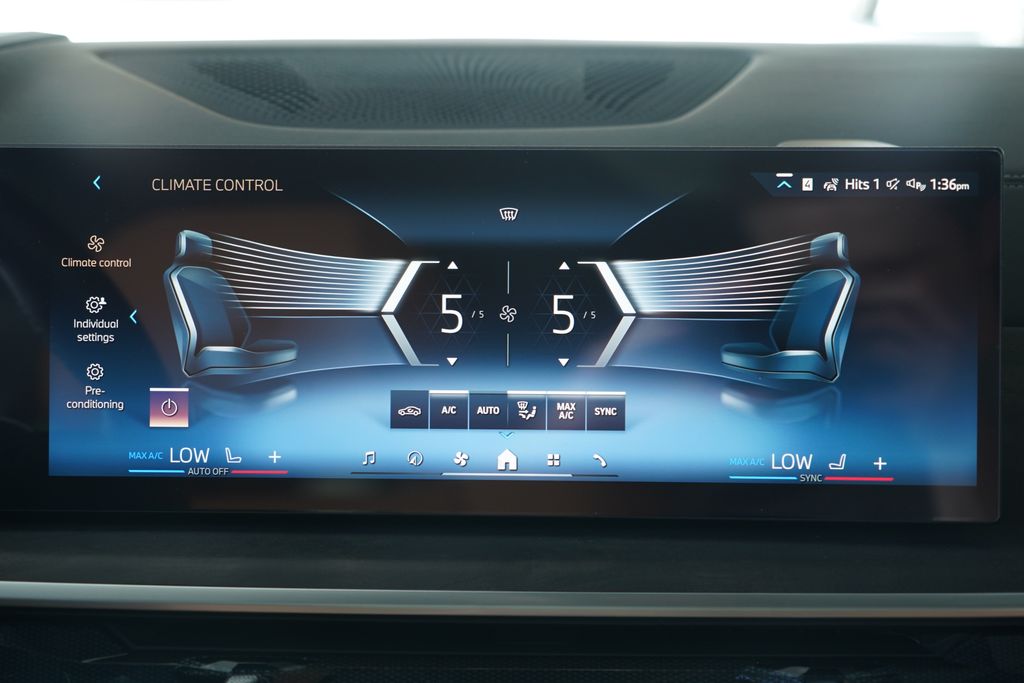 Thumbnail: 2026 BMW X5 - 17