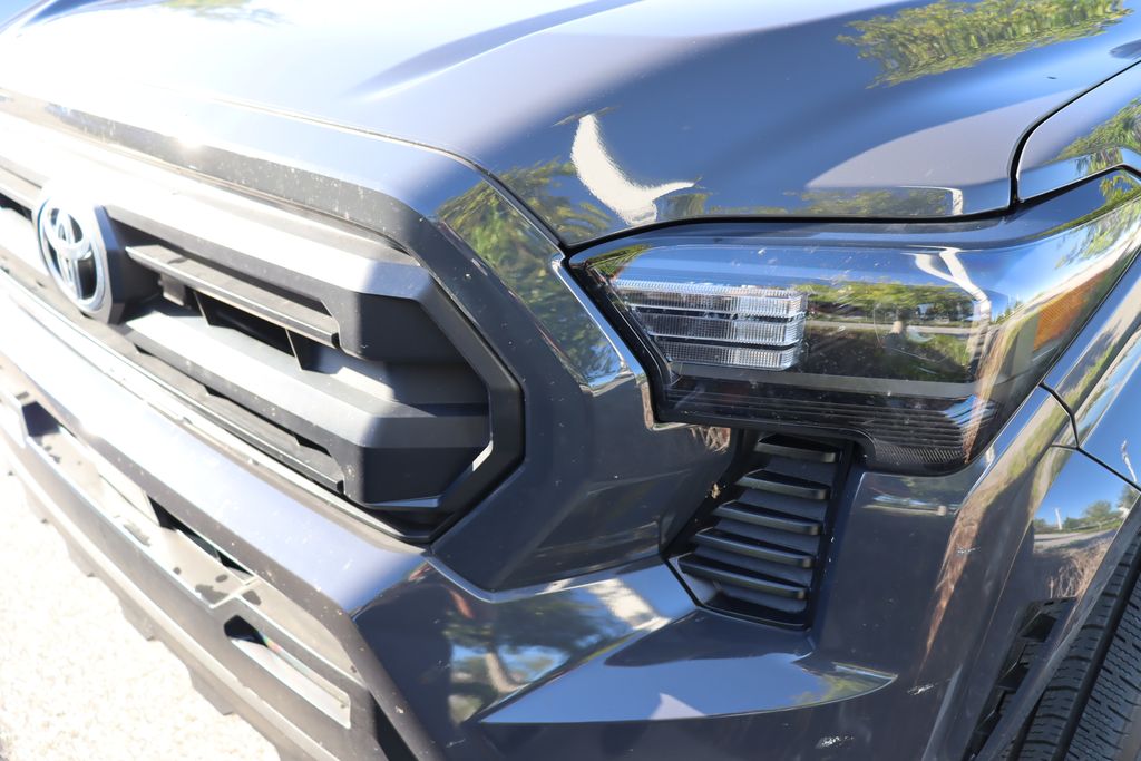 Thumbnail: 2025 Toyota Tacoma - 3