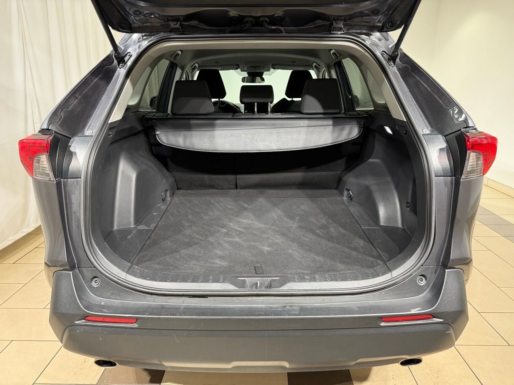 Thumbnail: 2025 Toyota RAV4 - 11