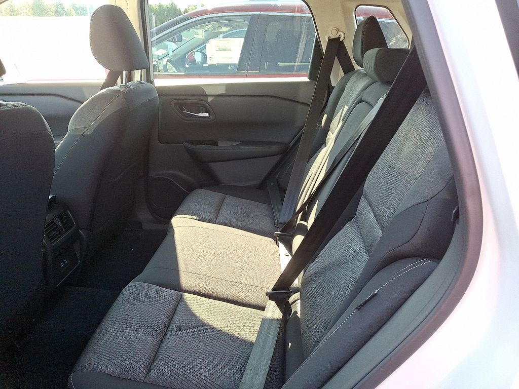 Thumbnail: 2026 Nissan Rogue - 5