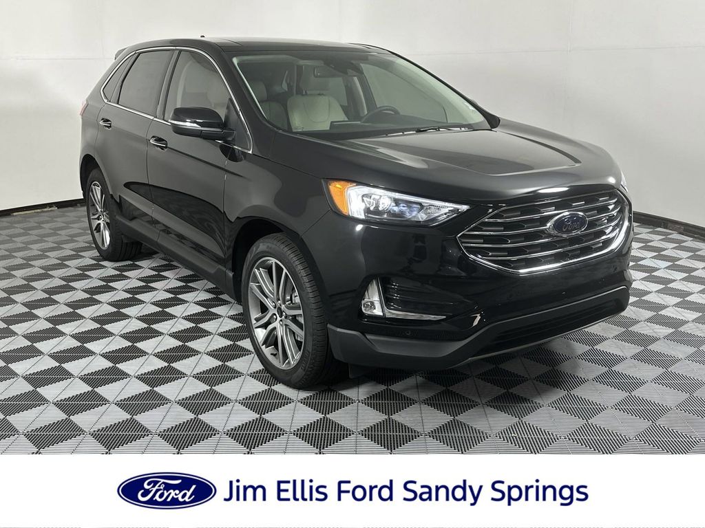 2024 Ford Edge Titanium 1