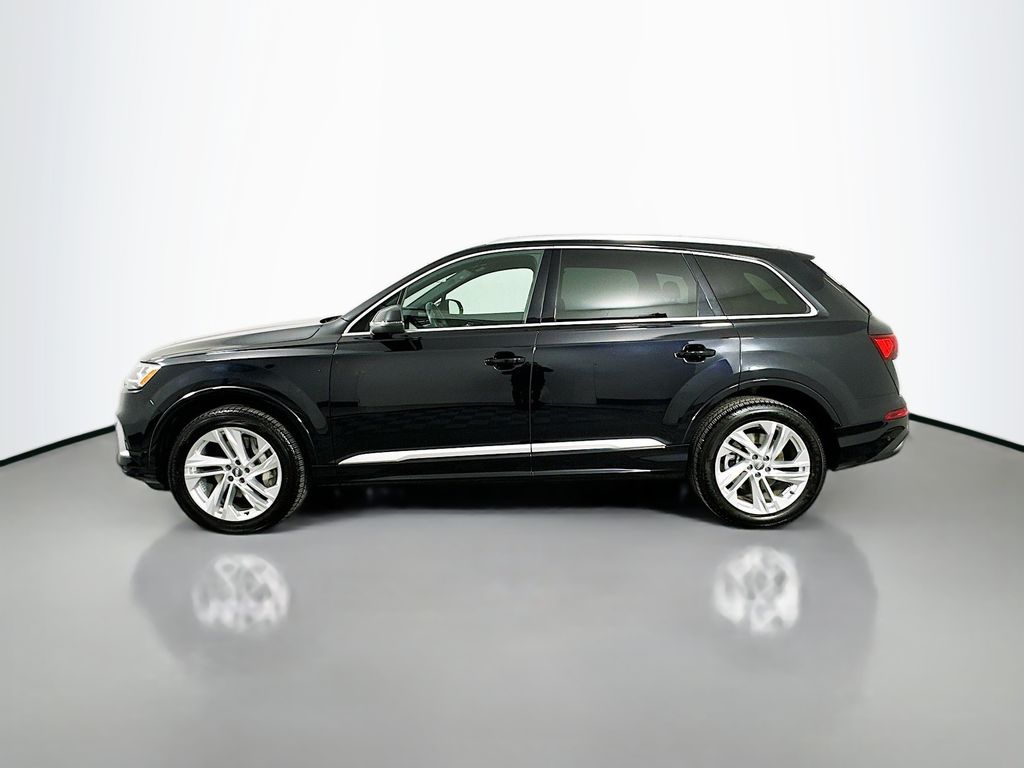 Thumbnail: 2020 Audi Q7 - 8