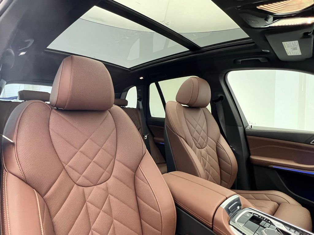 2024 BMW X5 sDrive40i 8
