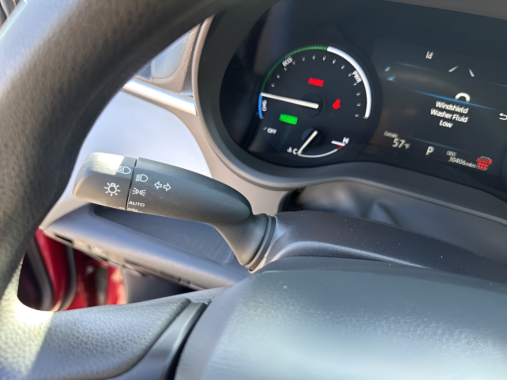 Used Car 2025 Toyota Sienna  Le For Sale Under $50,000 In Austin, Texas