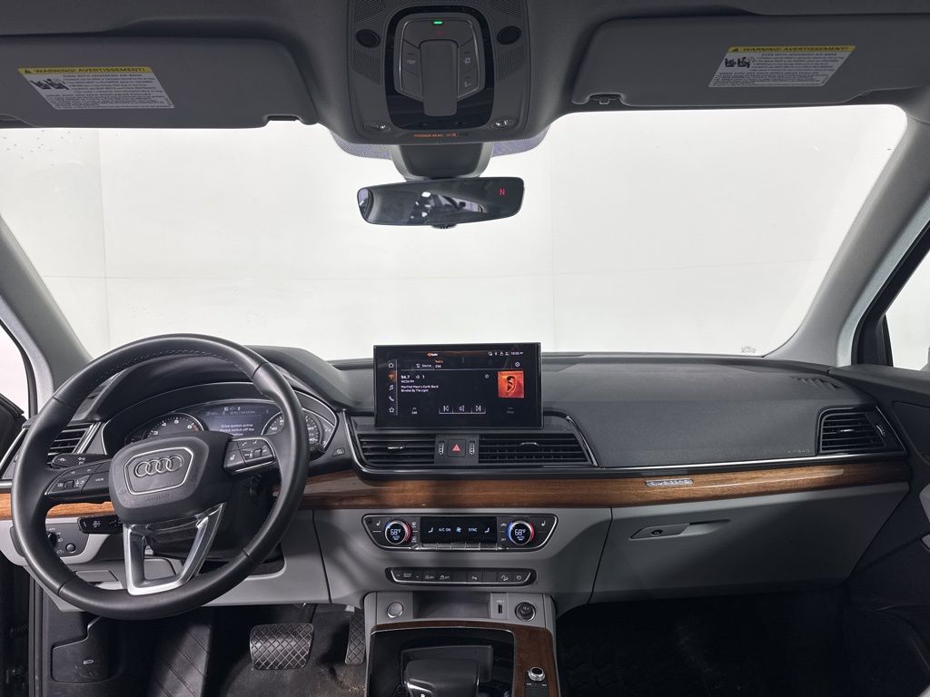 2023 Audi Q5 e Premium 12