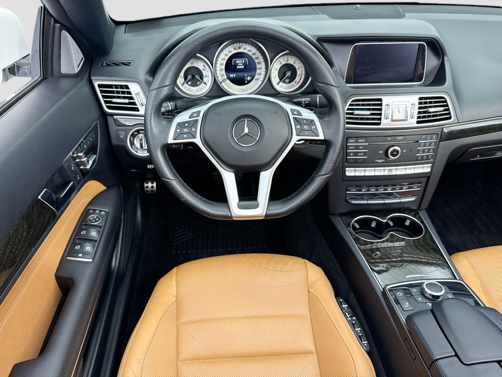 Thumbnail: 2016 Mercedes-Benz E-Class - 18