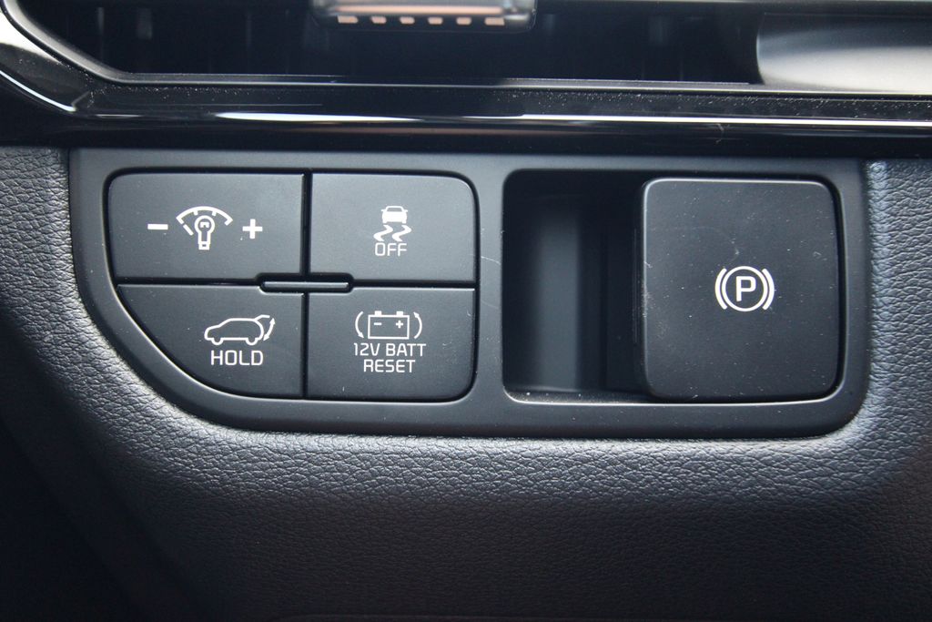 New 2027 Kia Sportage Hybrid SUV
